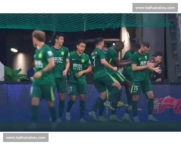 国安 1-0 西海岸:五外援对决 + 张呈栋替补战旧主,林良铭开场伤退成转折 国安 1-0 西海岸:五外援对决 + 张呈栋替补战旧主,林良铭开场伤退成转折